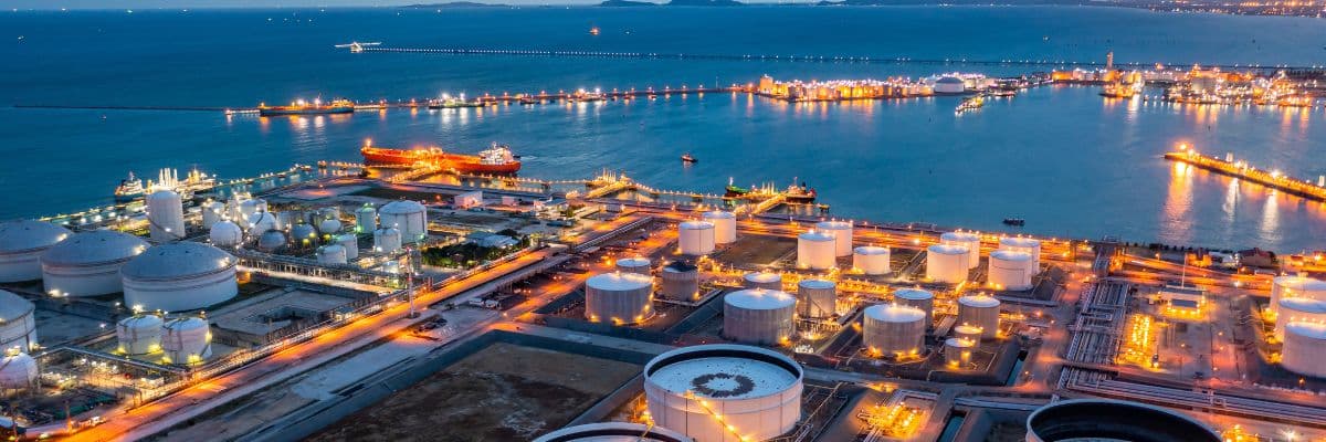 Servicios de suministro de combustible para buques