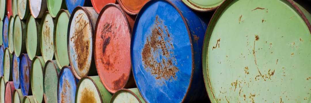 Sistema de lubricación en un buque